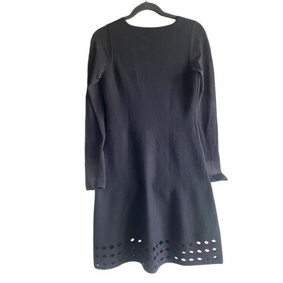 ELIE TAHARI Zita black long sleeve Merino Wool Knit knee Length Dress. Size Sm. - Picture 4 of 11